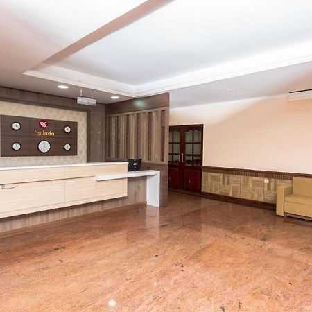 Kallada Golden Hotel Thrissur Exterior foto